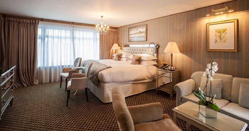 Duke Of Richmond Hotel Saint Peter Port Bagian luar foto