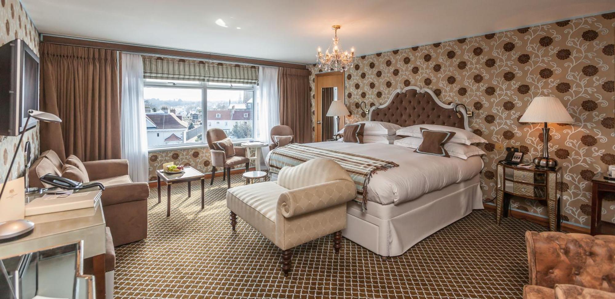 Duke Of Richmond Hotel Saint Peter Port Bagian luar foto